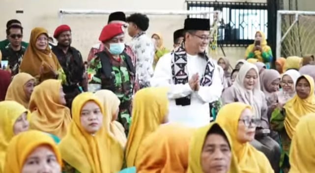Bupati Tasikmalaya, Cecep Nurul Yakin menghadiri halalbihalal Muhammadiyah Tasikmalaya di Pesantren Muhammadiyah Al-Furqon, Rabu, 22 April 2026. (Foto: Kominfo Kabupaten Tasikmalaya/Adv)