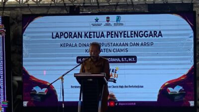 Kepala Dispusip Ciamis Okta Jabal Nugraha membuka Festival Literasi Ciamis 2026 yang melibatkan berbagai kalangan, mulai dari pelajar hingga pegiat seni dan budaya, di Kabupaten Ciamis, 22-24 September 2026. Foto: Istimewa
